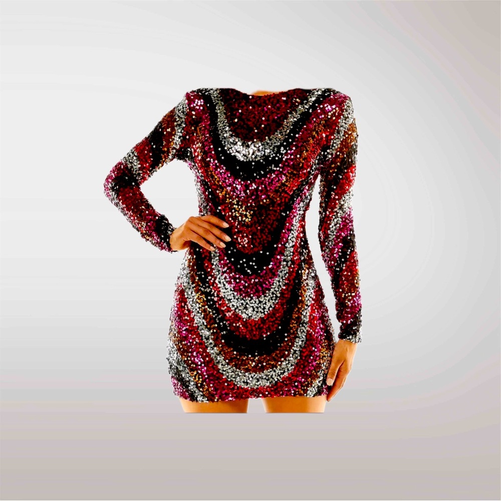 JUNIORS SEQUINED LOW BACK COCKTAIL AND PARTY DRESS